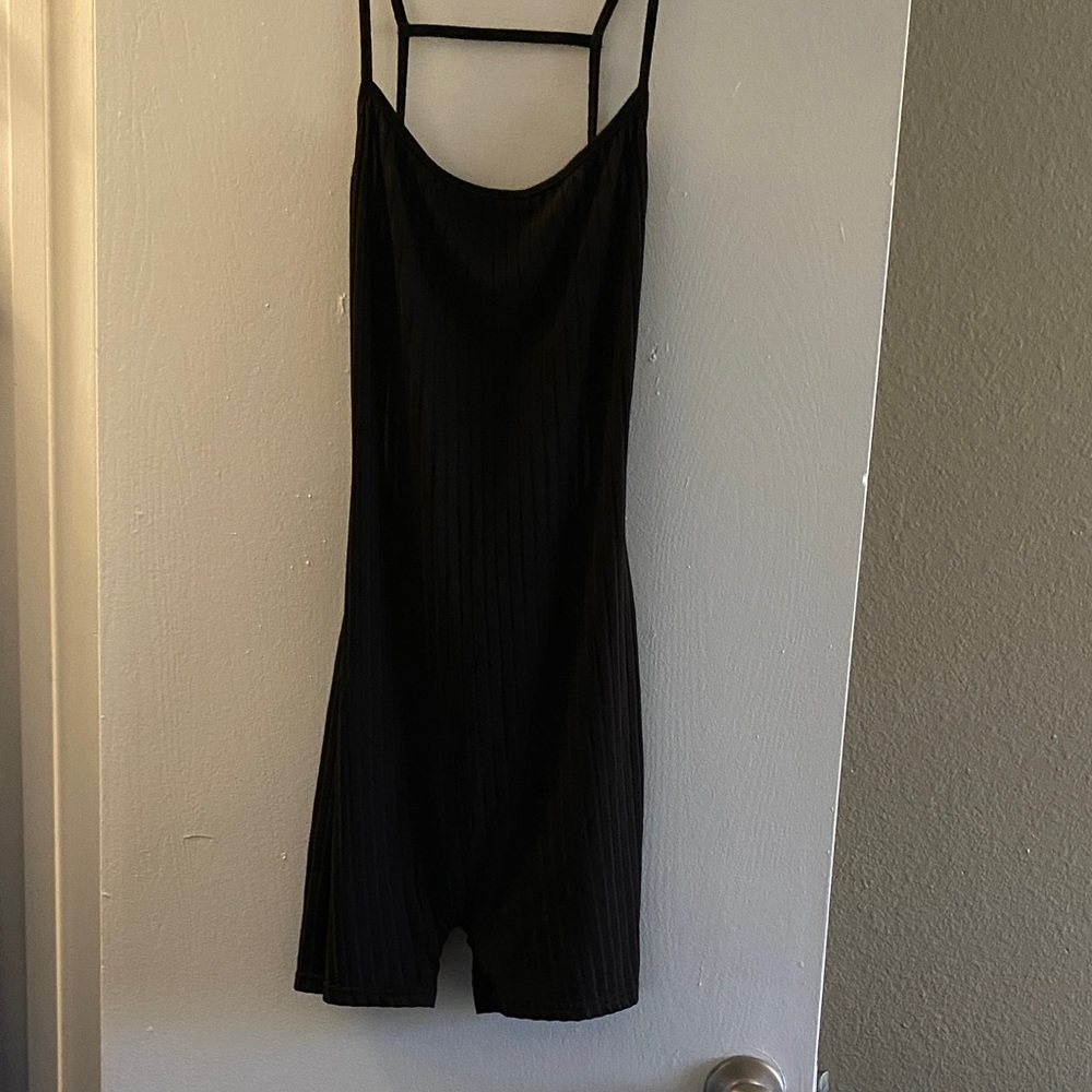 SHEIN Black Ribbed Jumpsuit